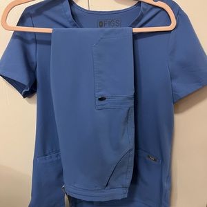 Figs scrubs set